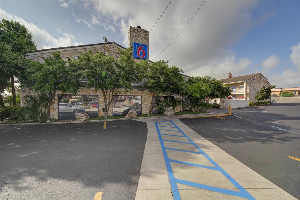 Motel 6-San Antonio, Tx - Northwest Medical Center Εξωτερικό φωτογραφία