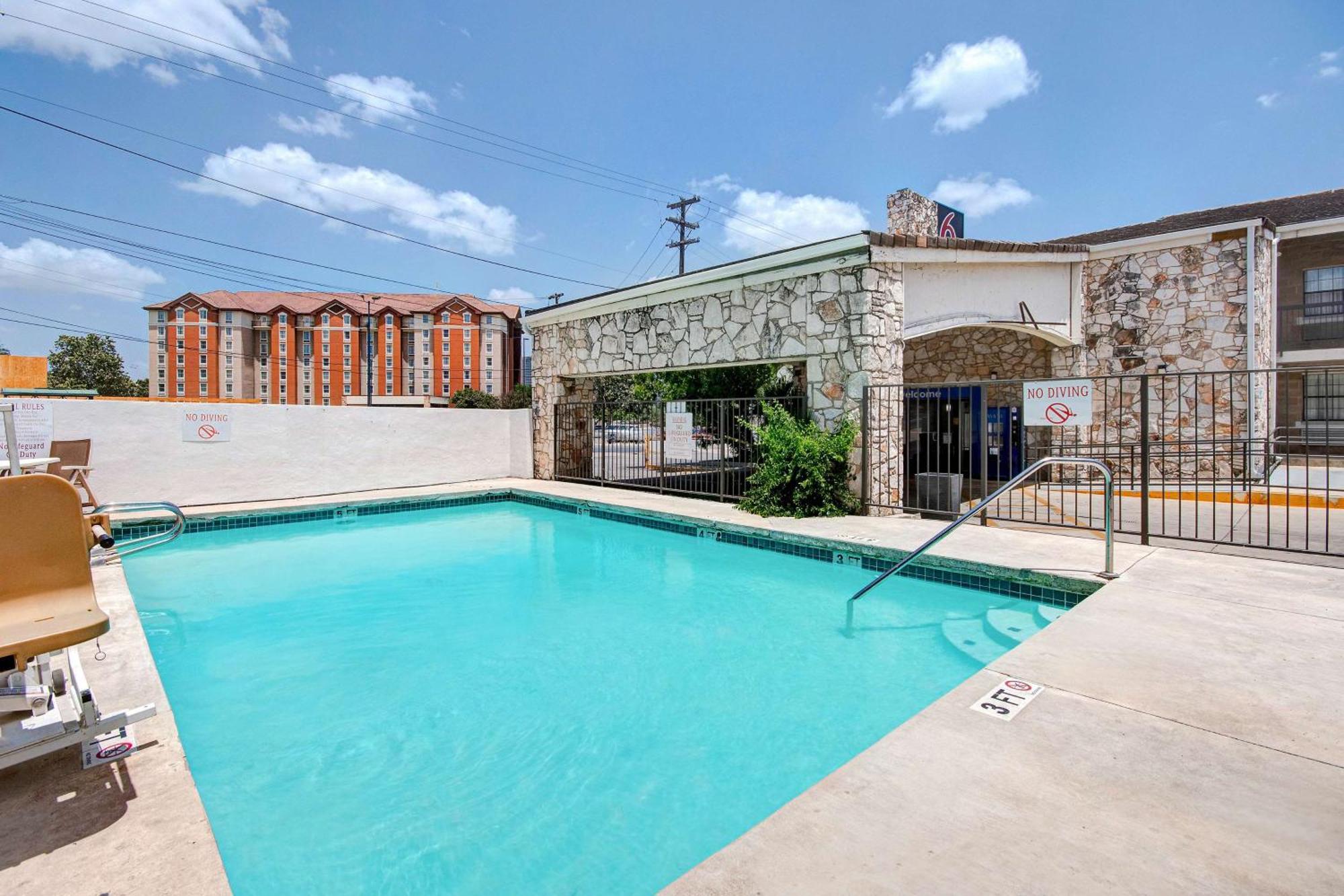 Motel 6-San Antonio, Tx - Northwest Medical Center Εξωτερικό φωτογραφία