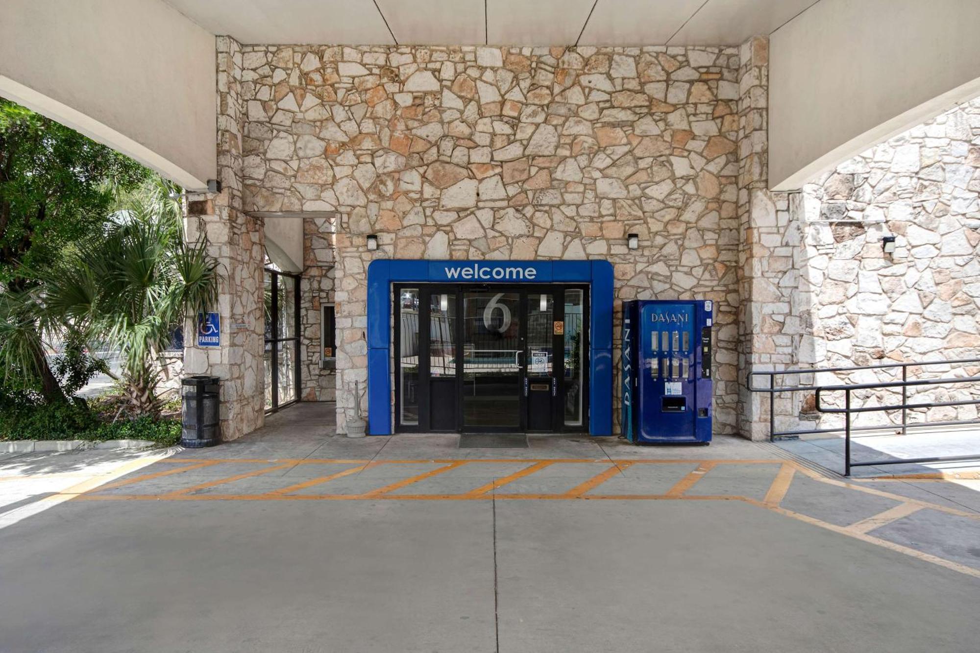 Motel 6-San Antonio, Tx - Northwest Medical Center Εξωτερικό φωτογραφία